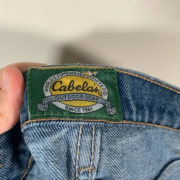 Cabela’s Shorts size 34” Medium Wash Cut Off Denim Jean Shorts - Picture 8 of 9